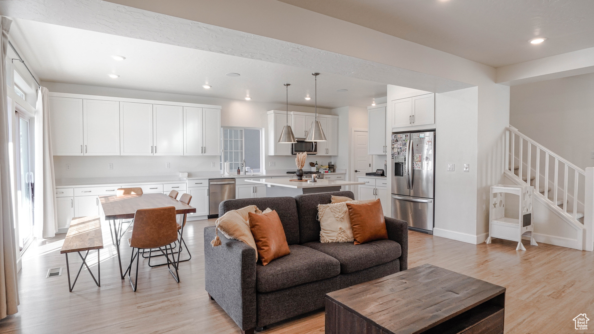 109 E HIDDEN CREEK WAY #550