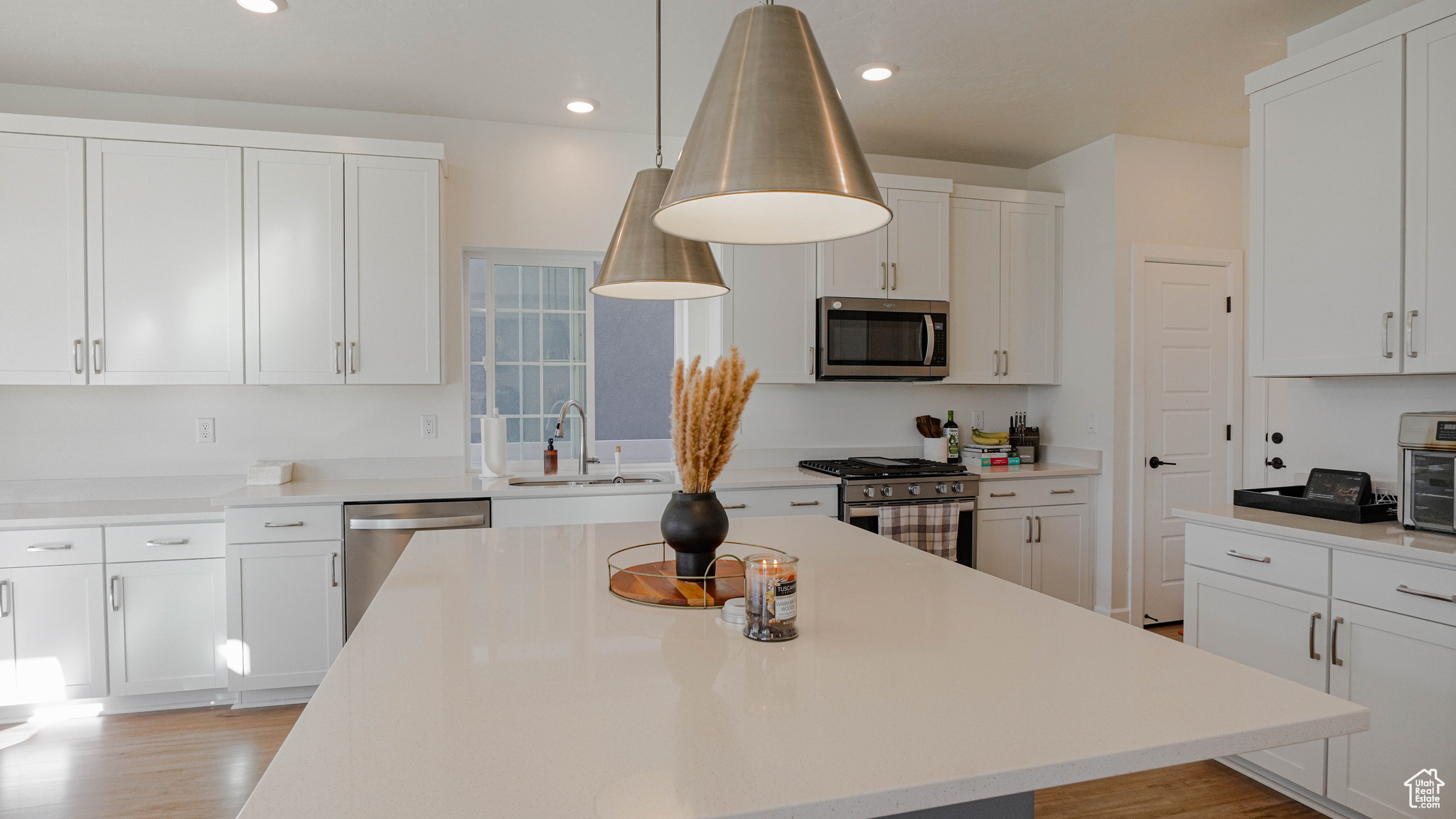 109 E HIDDEN CREEK WAY #550