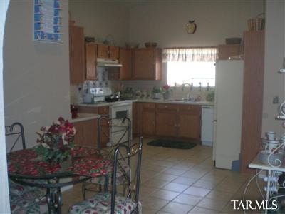 3284 W Avenida Sombra