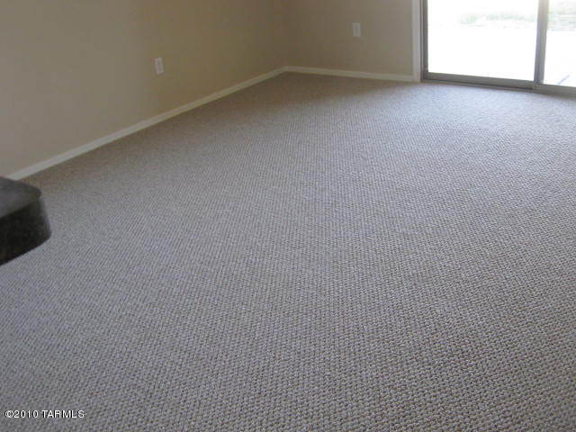 6826 W Quailwood Way