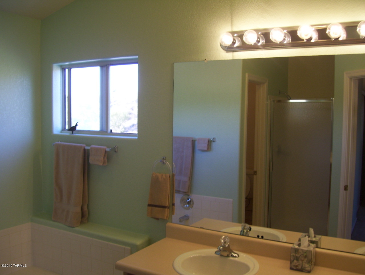 2515 S Perillo Drive