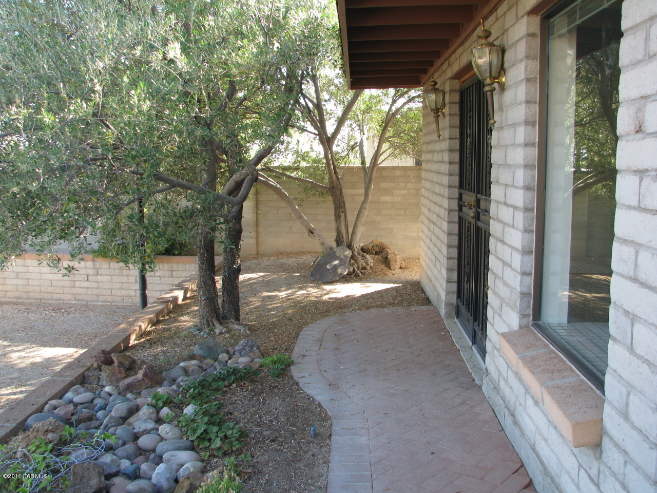 2773 S Pace East Drive