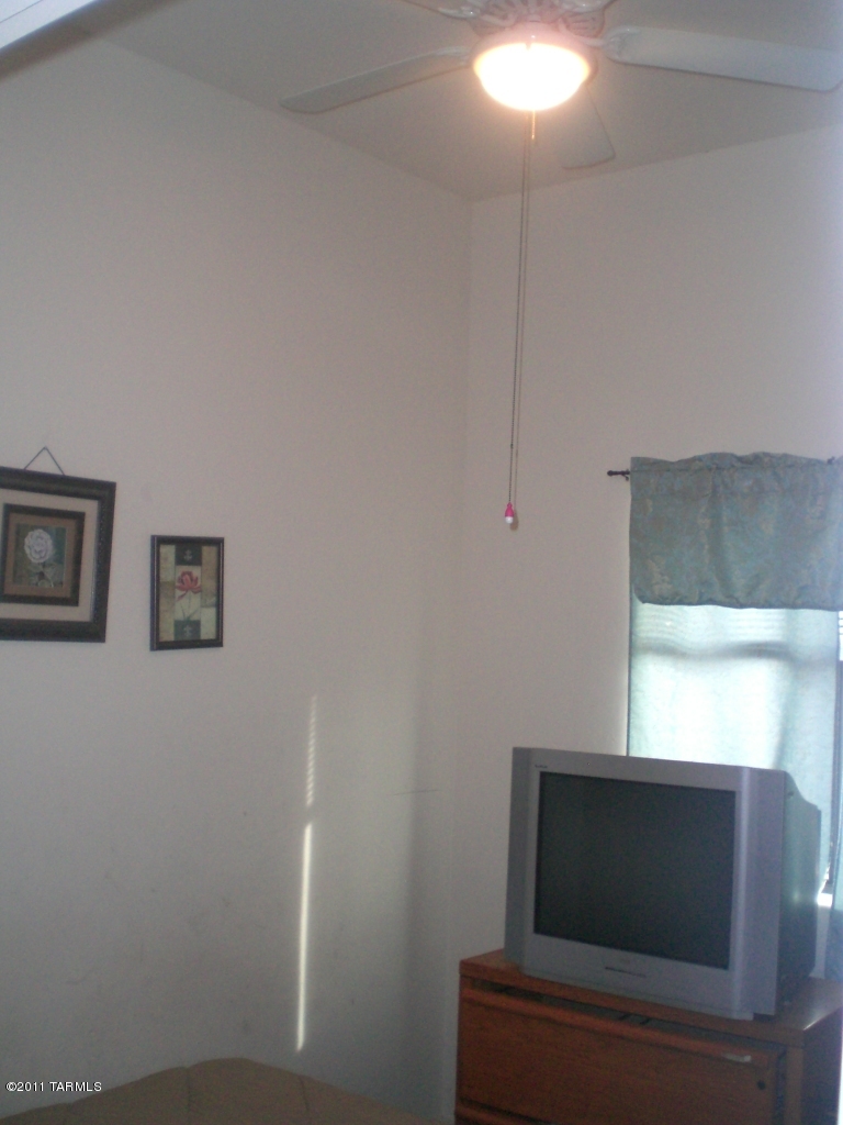 7202 E Chelsie Kaye Lane