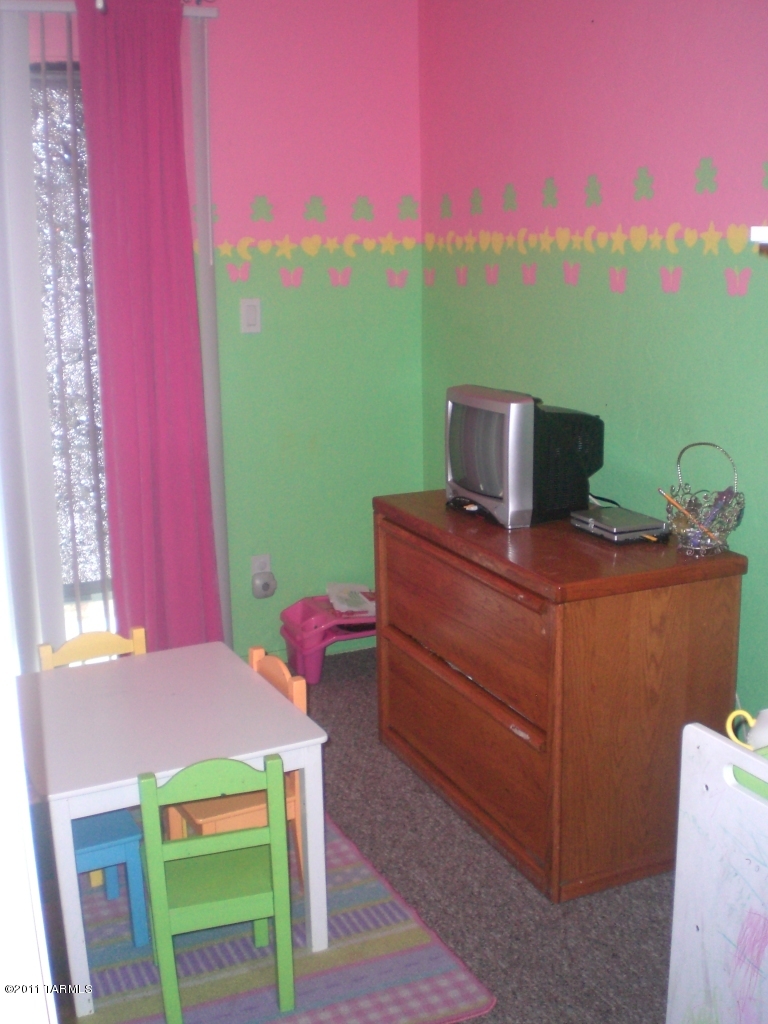 7202 E Chelsie Kaye Lane