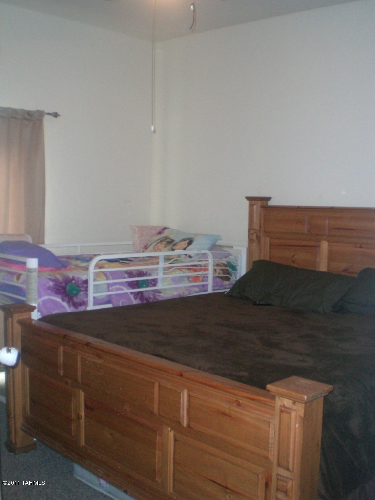 7202 E Chelsie Kaye Lane