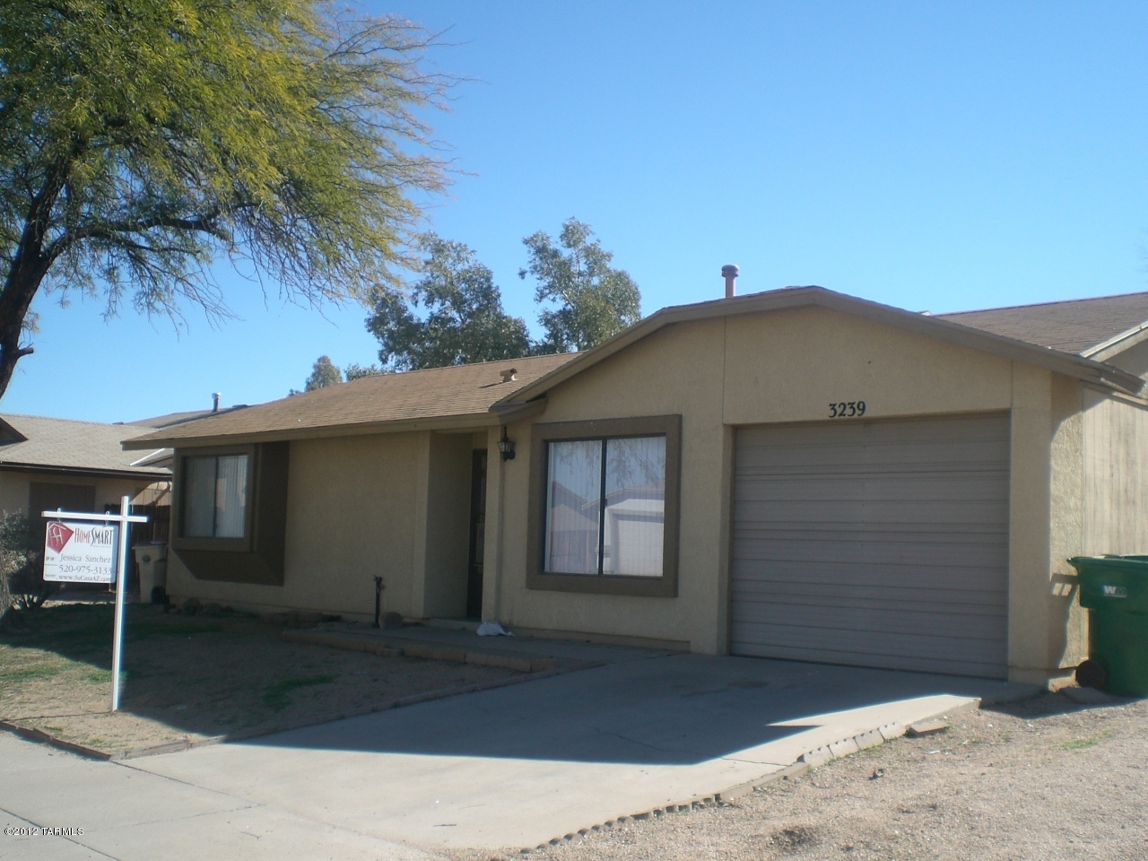 3239 W Avenida Obregon