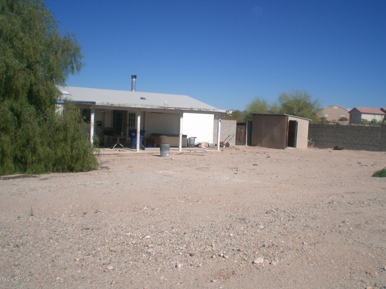 5864 E Farmridge Drive