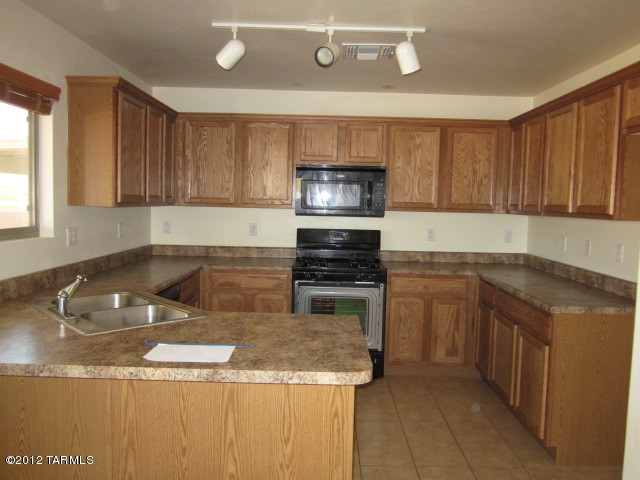 18477 S Copper Basin