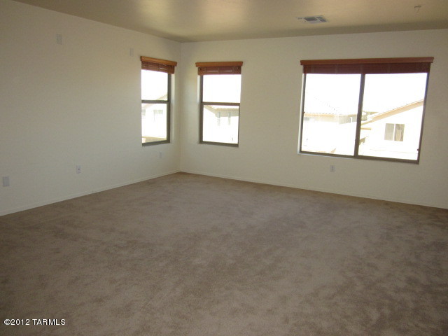 18477 S Copper Basin