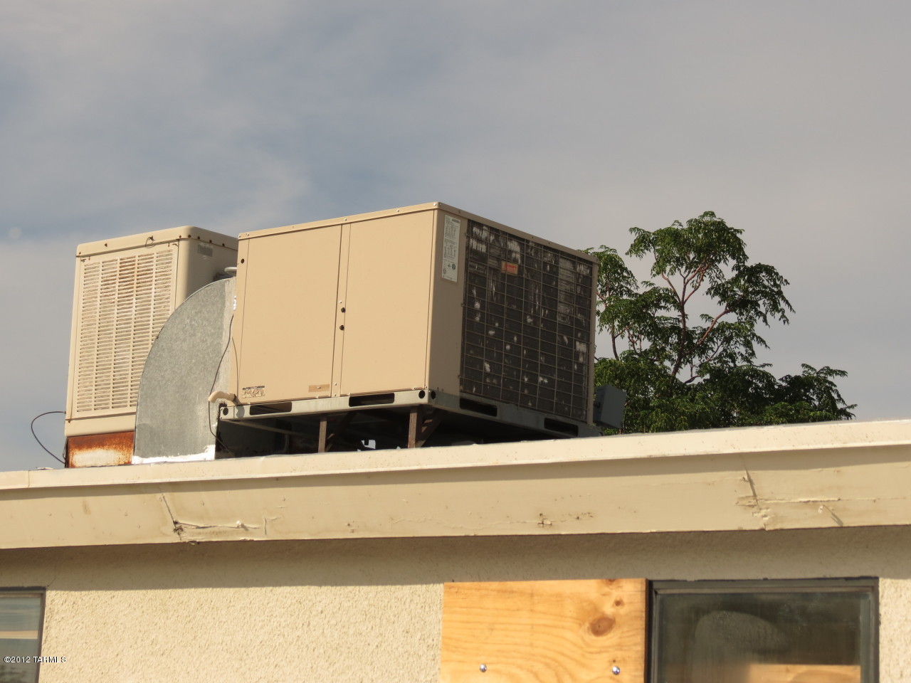 2343 S Mcfee Stravenue S