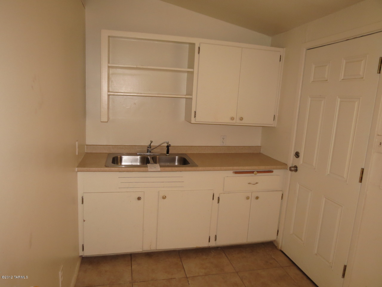 2343 S Mcfee Stravenue S