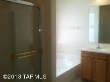 368 E Camino Rancho Seguro