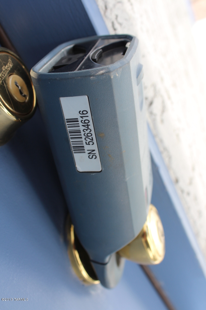 2123 S Rosemont (No Traffic) Avenue