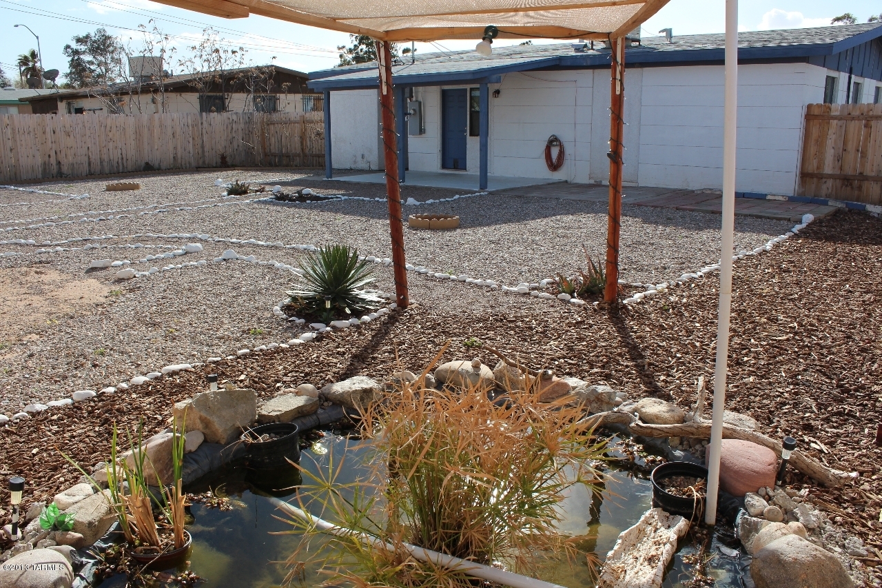 2123 S Rosemont (No Traffic) Avenue