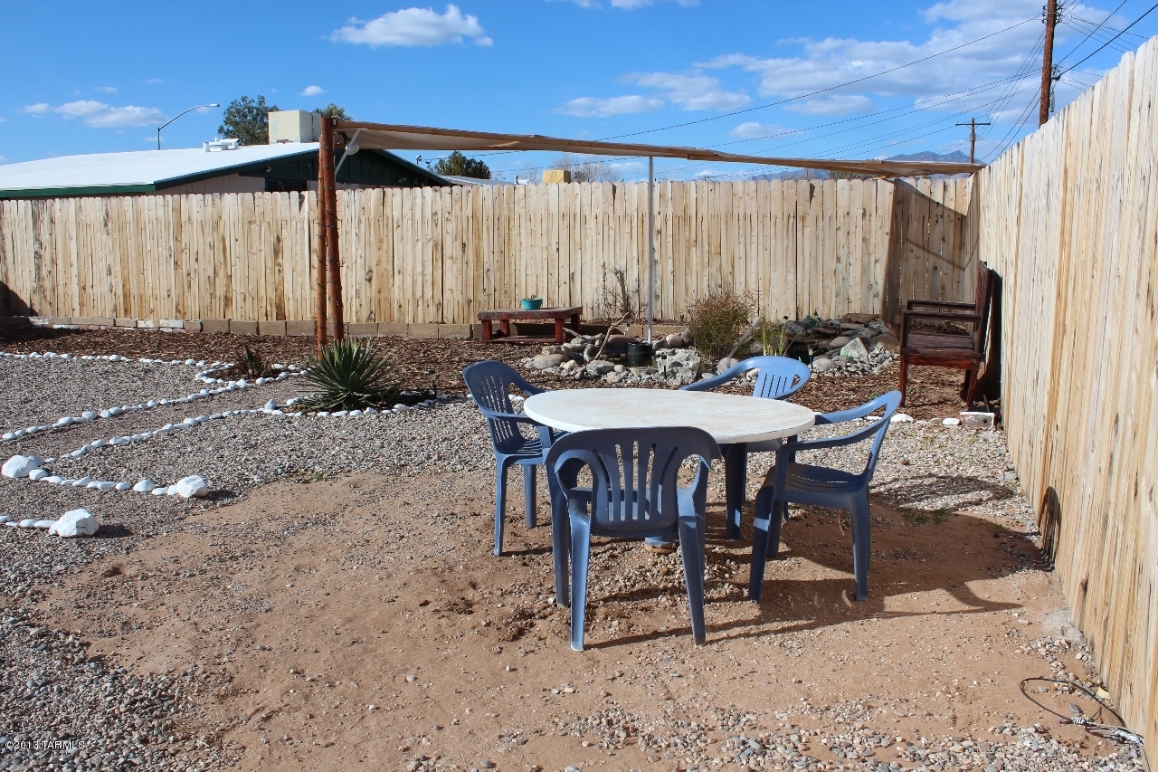 2123 S Rosemont (No Traffic) Avenue