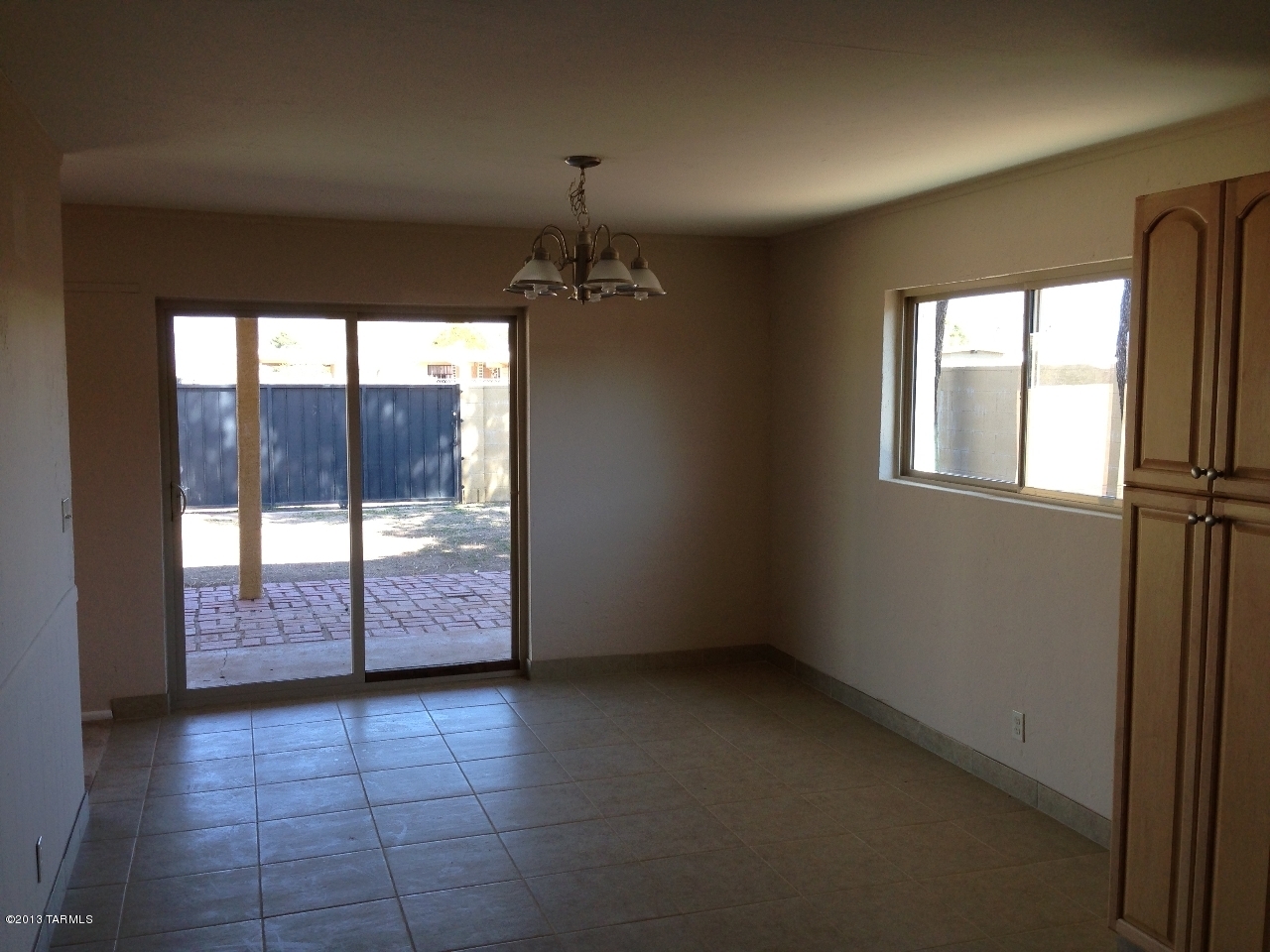 5665 S Bryant Avenue