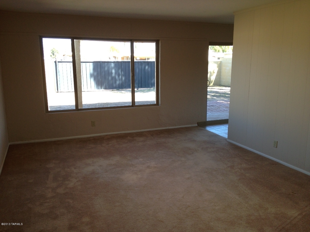 5665 S Bryant Avenue