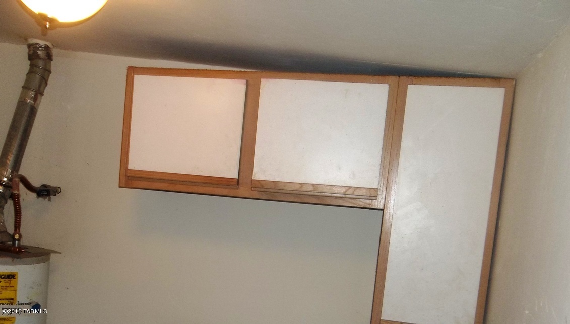 1562 W Ontario Street