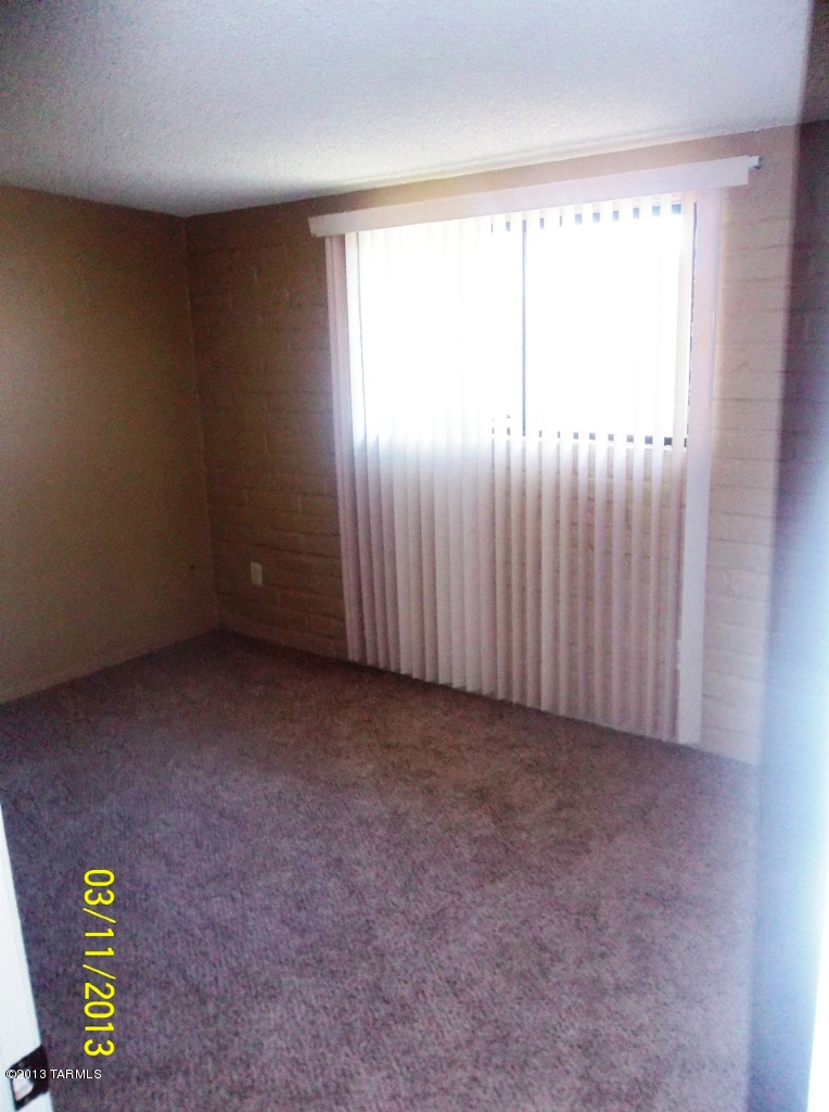 1562 W Ontario Street