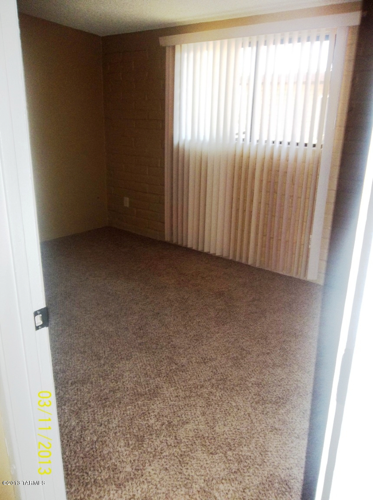 1562 W Ontario Street