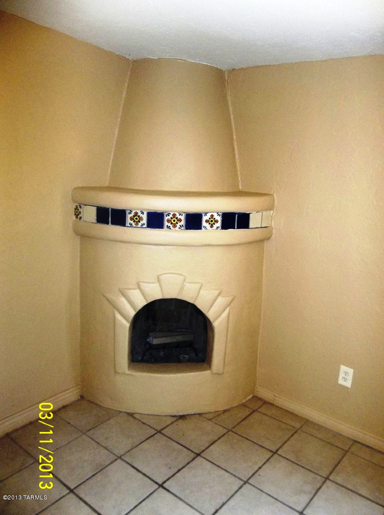 1562 W Ontario Street