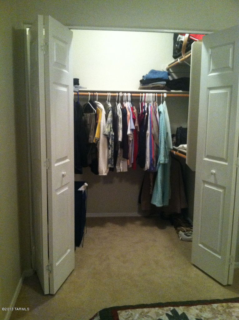 2503 S Timberline Avenue