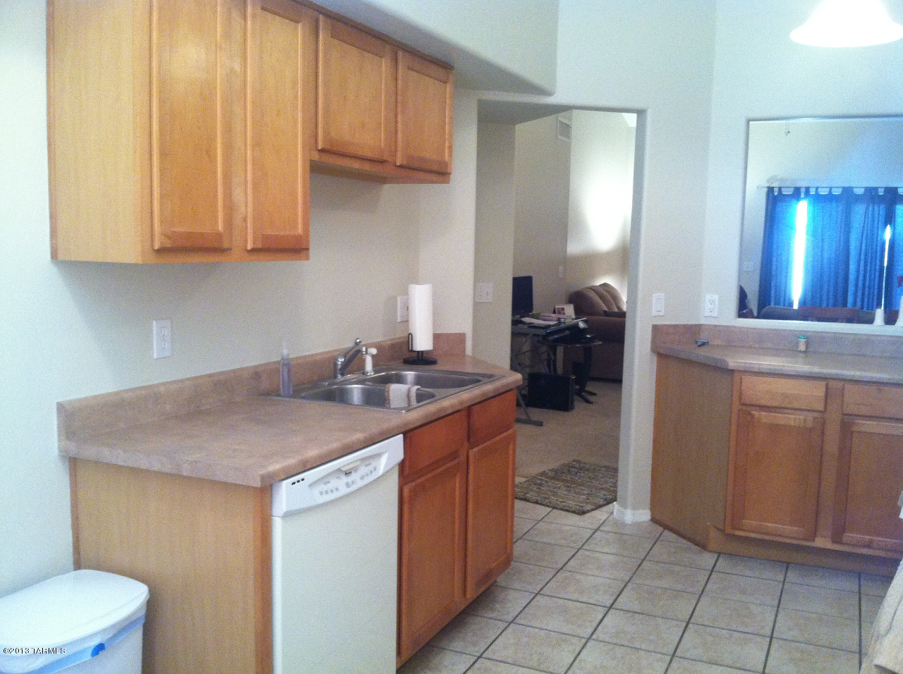 2503 S Timberline Avenue