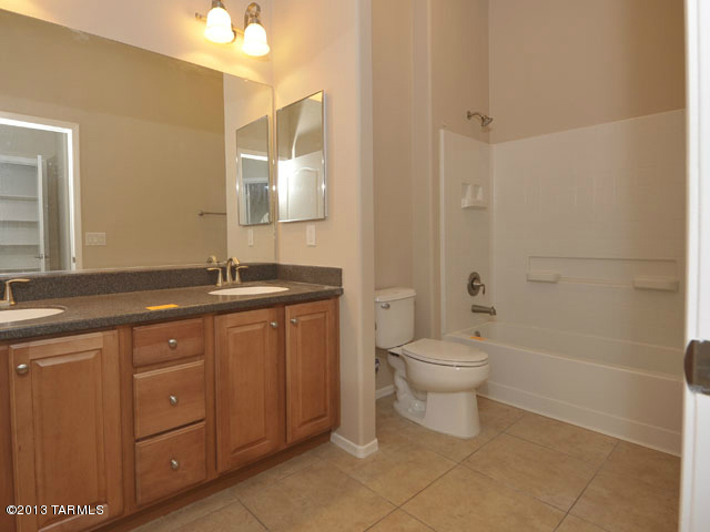 14384 N Pipestone Place