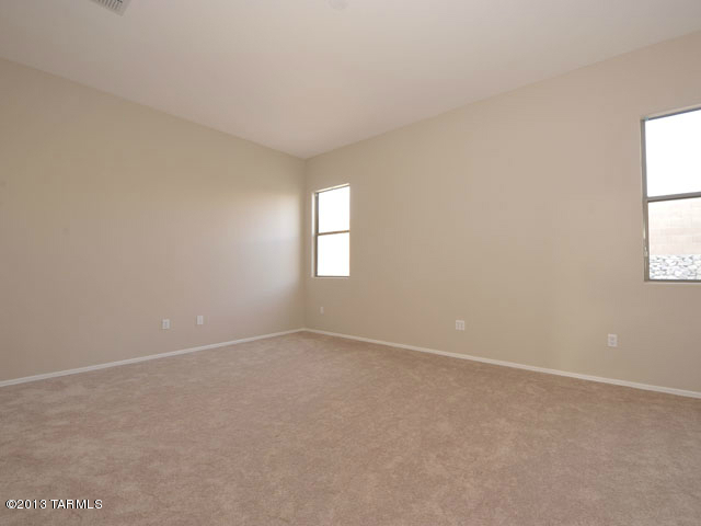 14384 N Pipestone Place