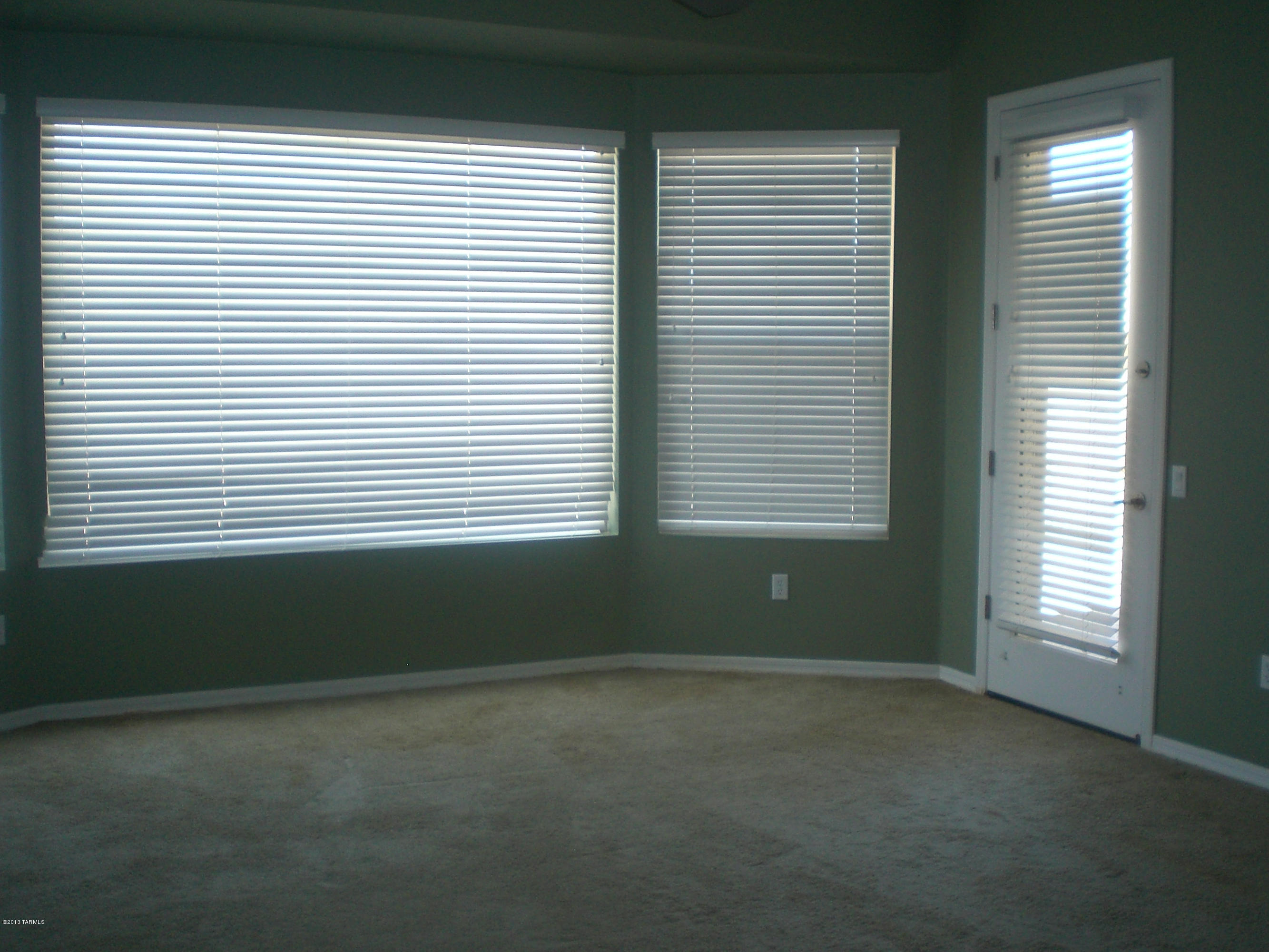 9674 S Via Del Alcance