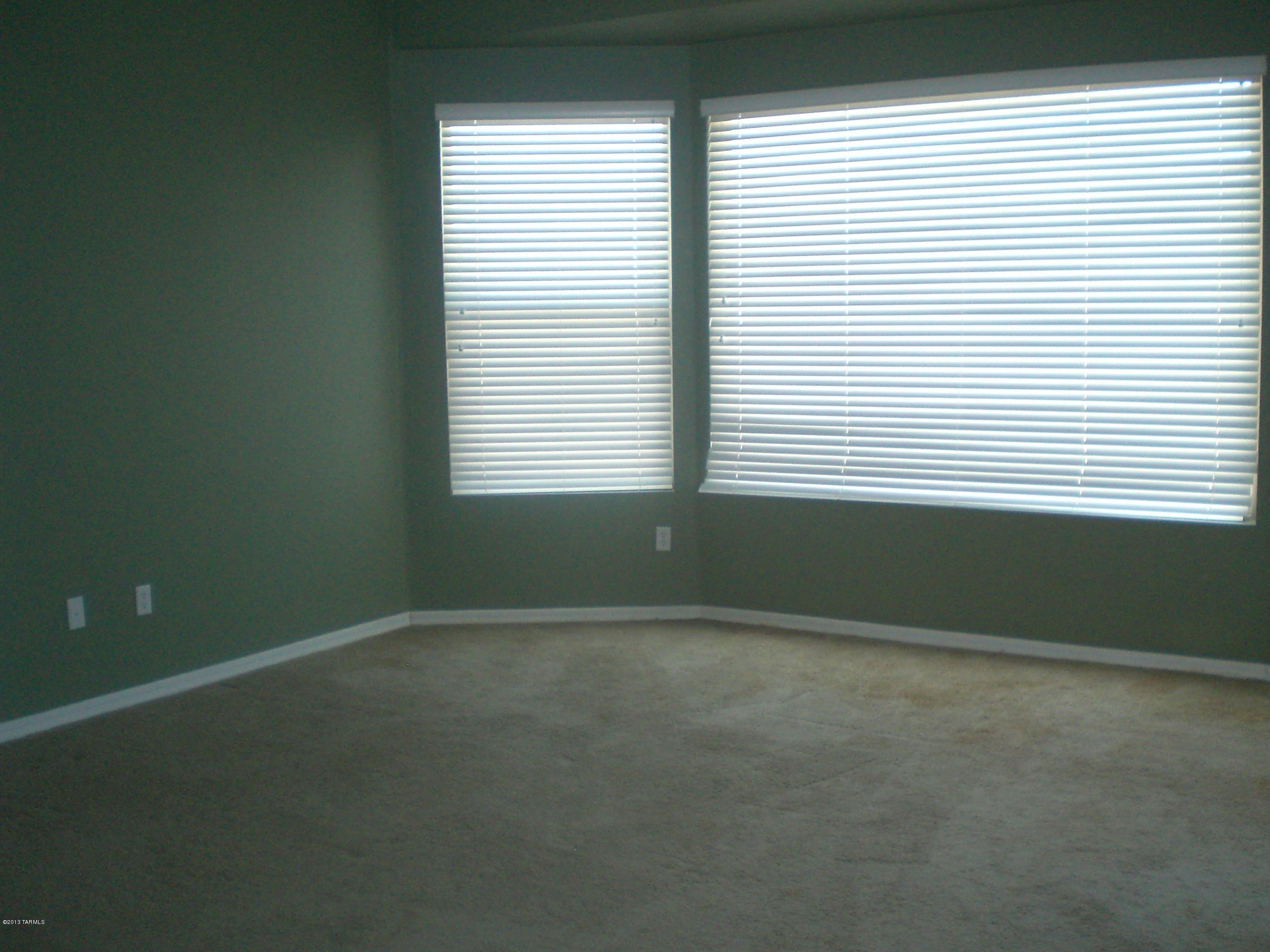 9674 S Via Del Alcance