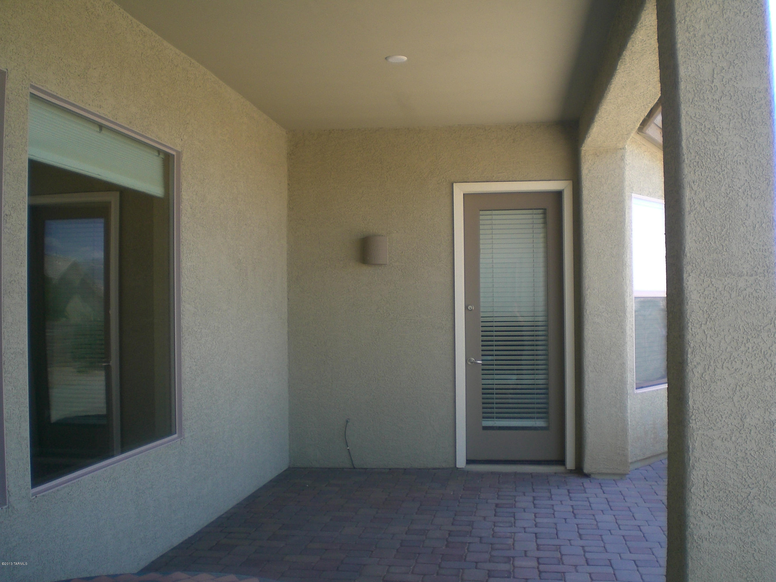 9674 S Via Del Alcance