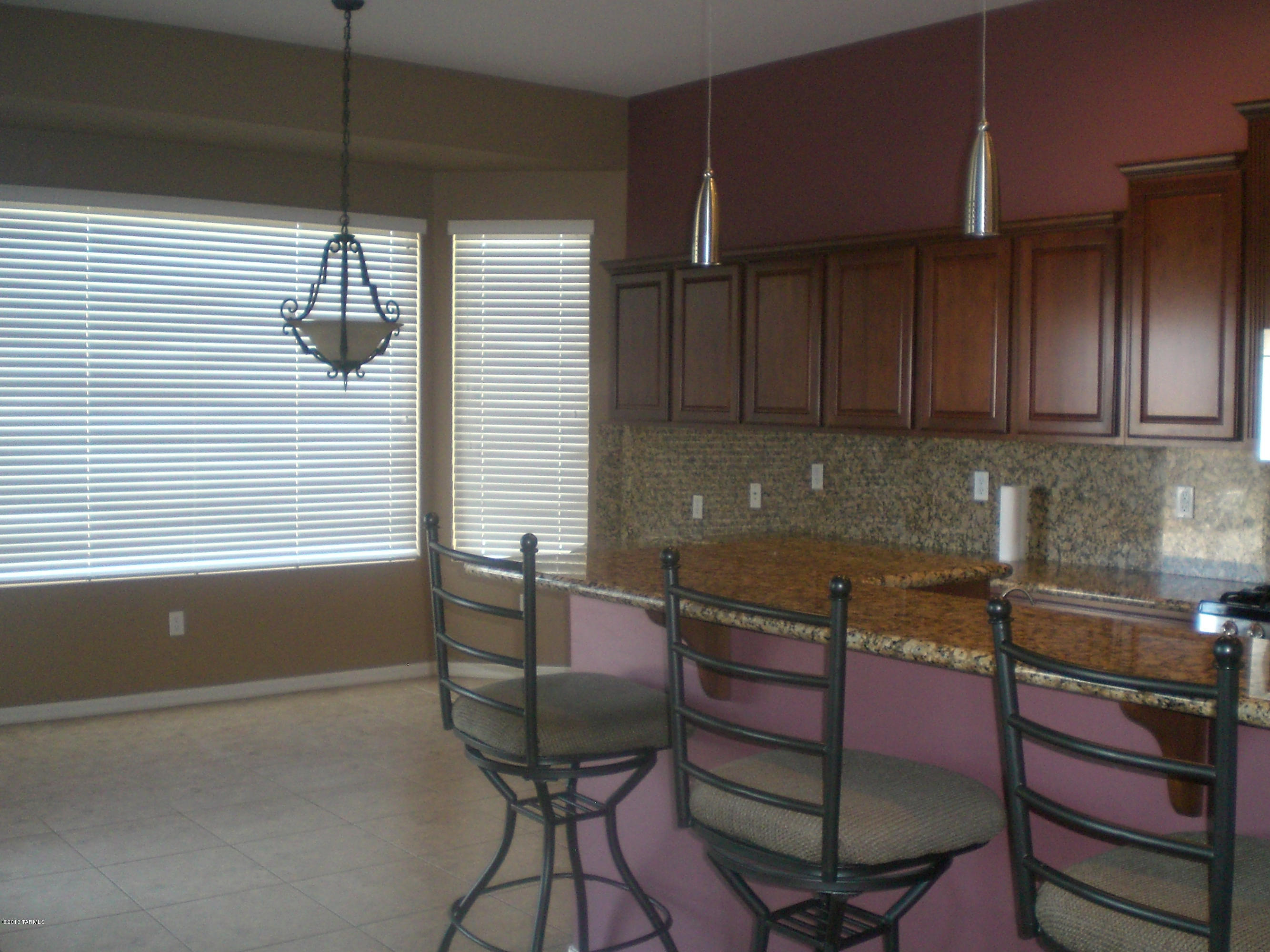 9674 S Via Del Alcance