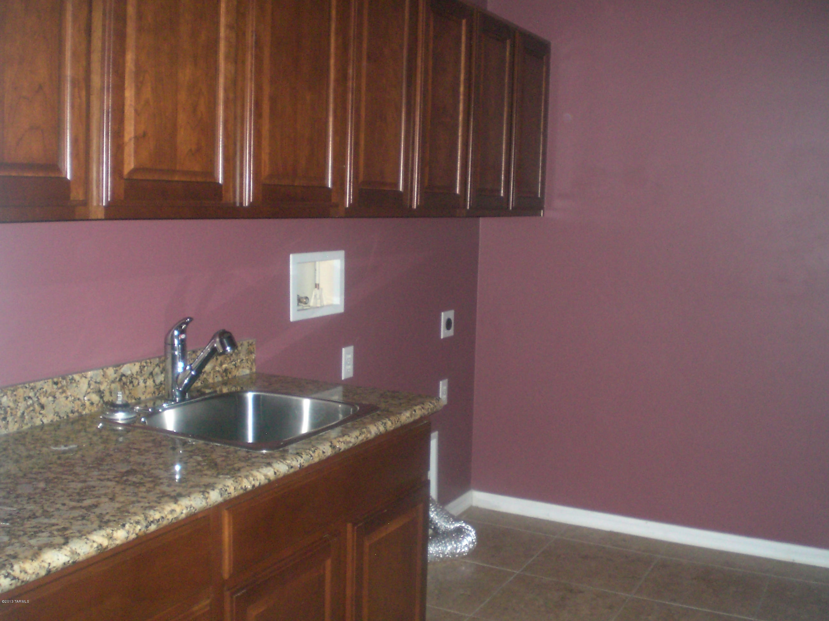 9674 S Via Del Alcance