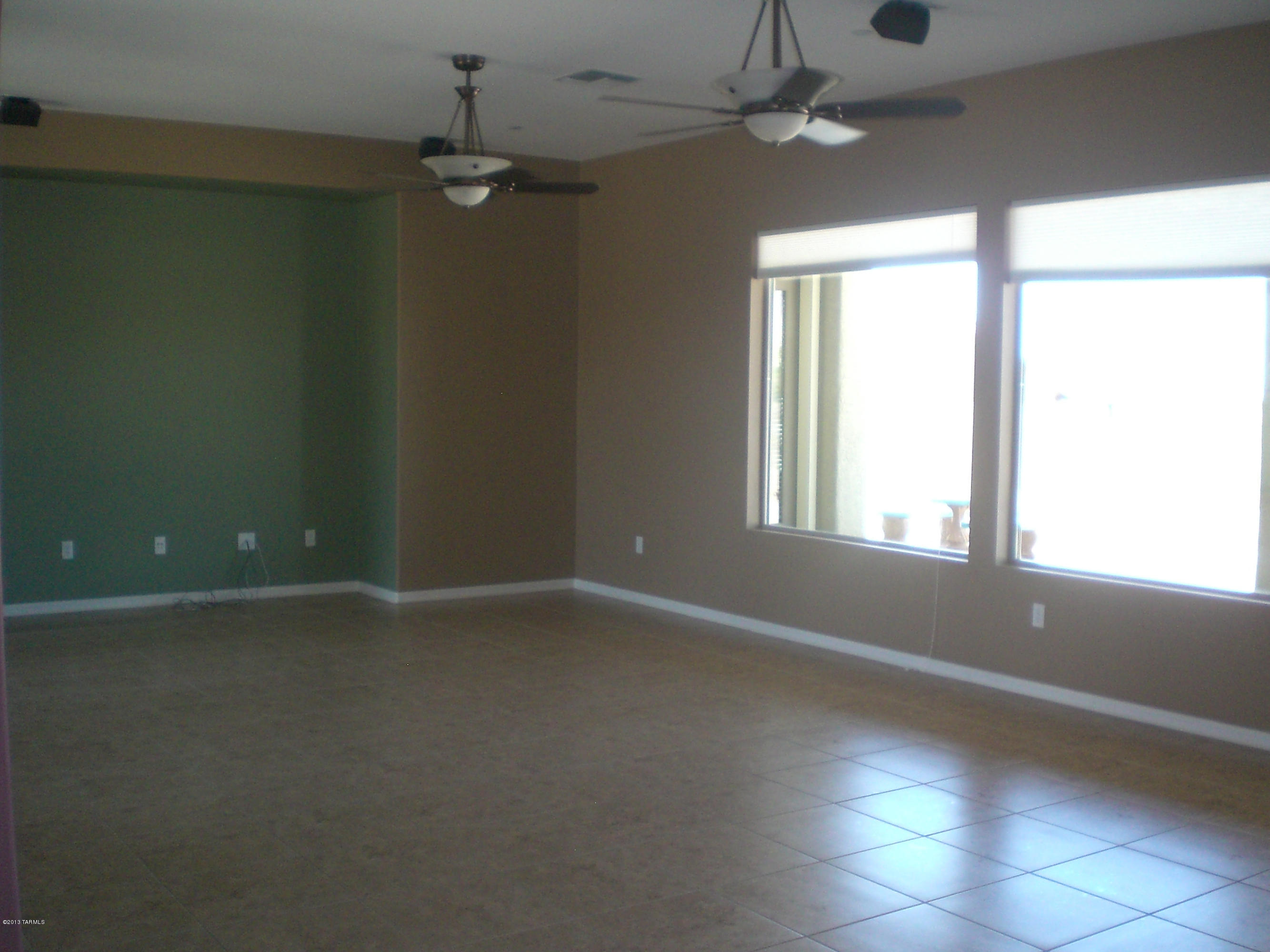 9674 S Via Del Alcance