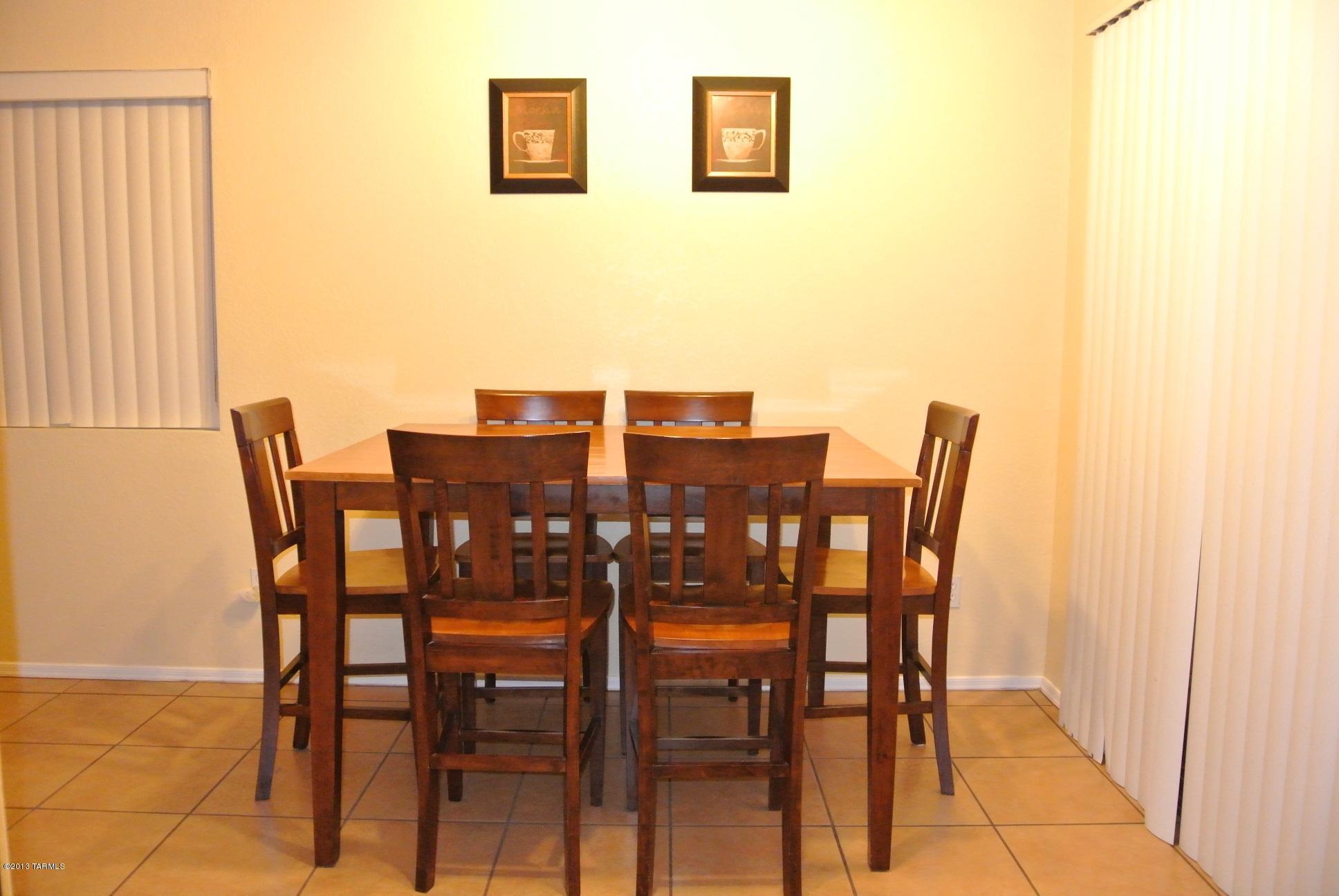 1594 W Denning Court