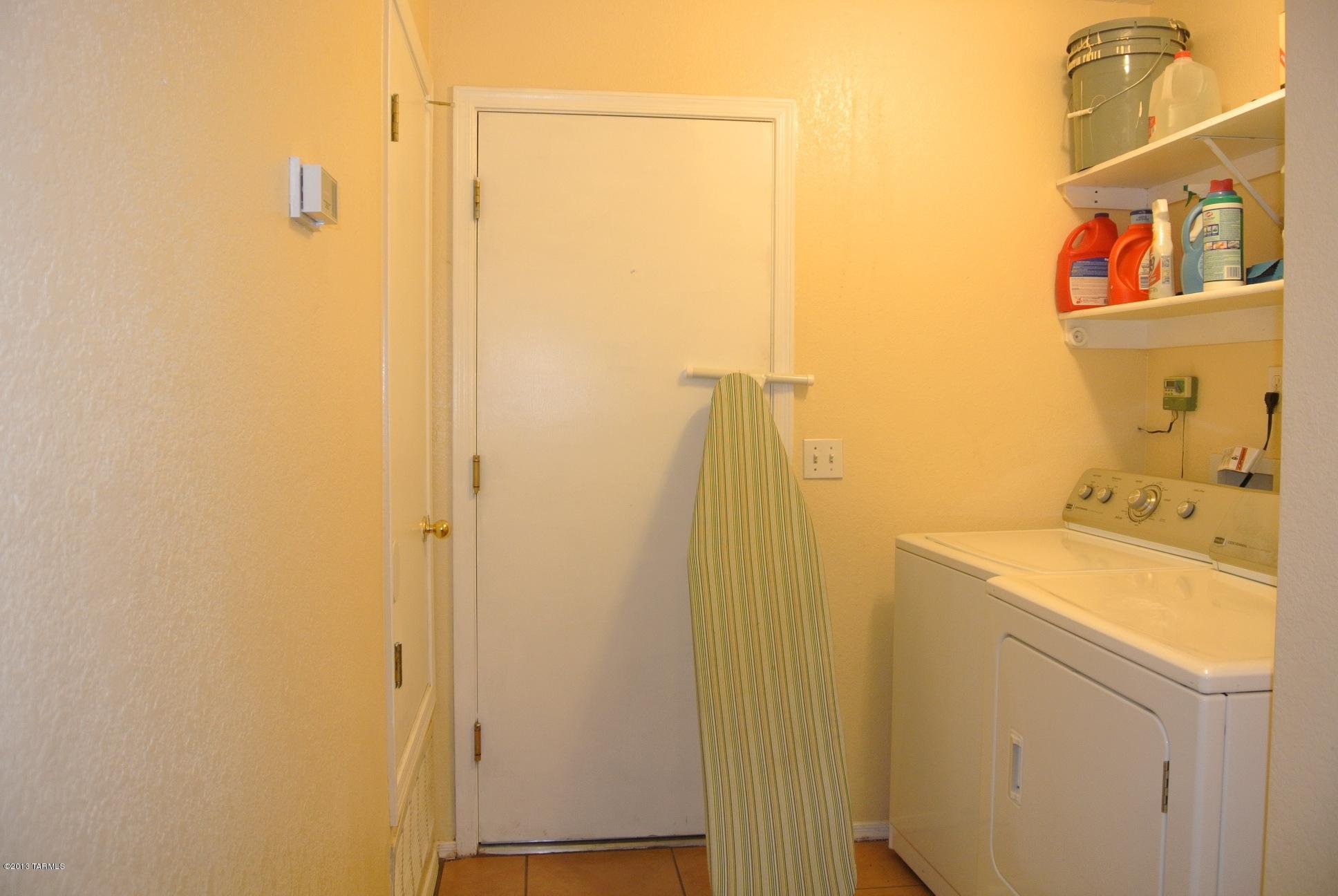 1594 W Denning Court