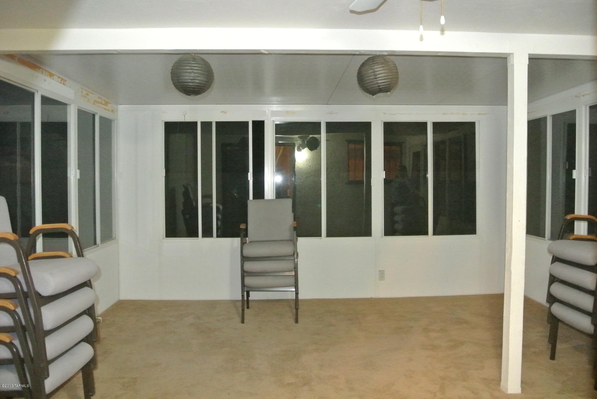 1594 W Denning Court