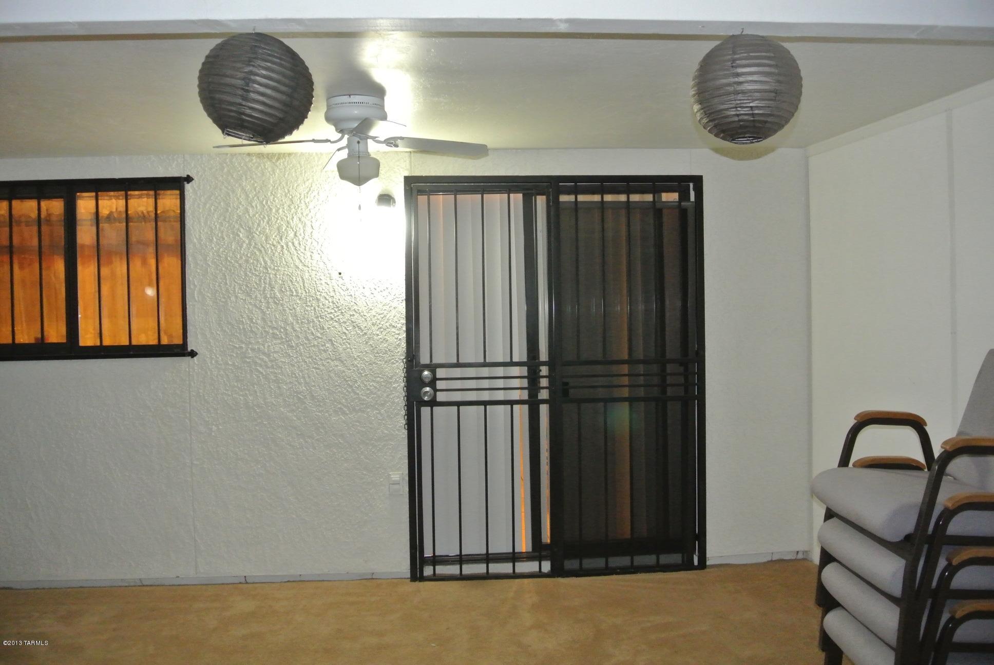 1594 W Denning Court