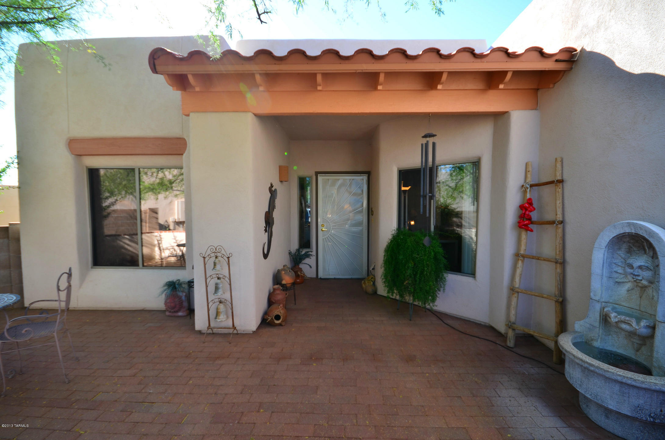 11747 N Monterra Vista Drive