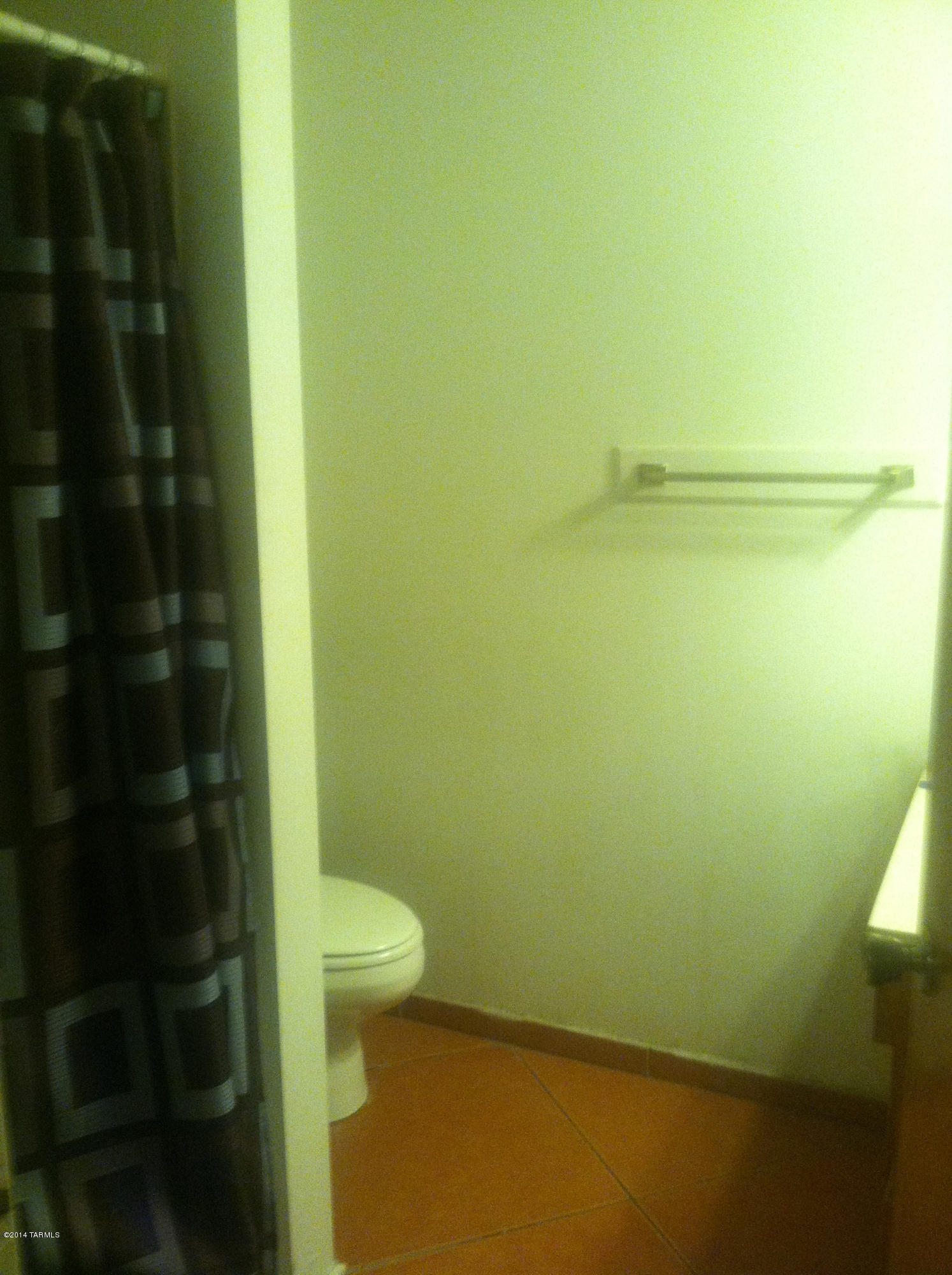 648 W Hatfield Street