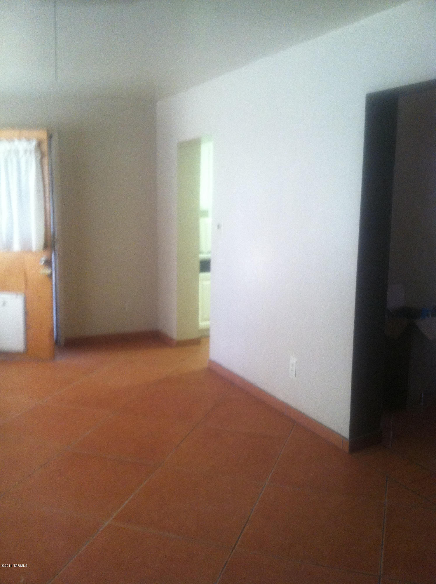 648 W Hatfield Street