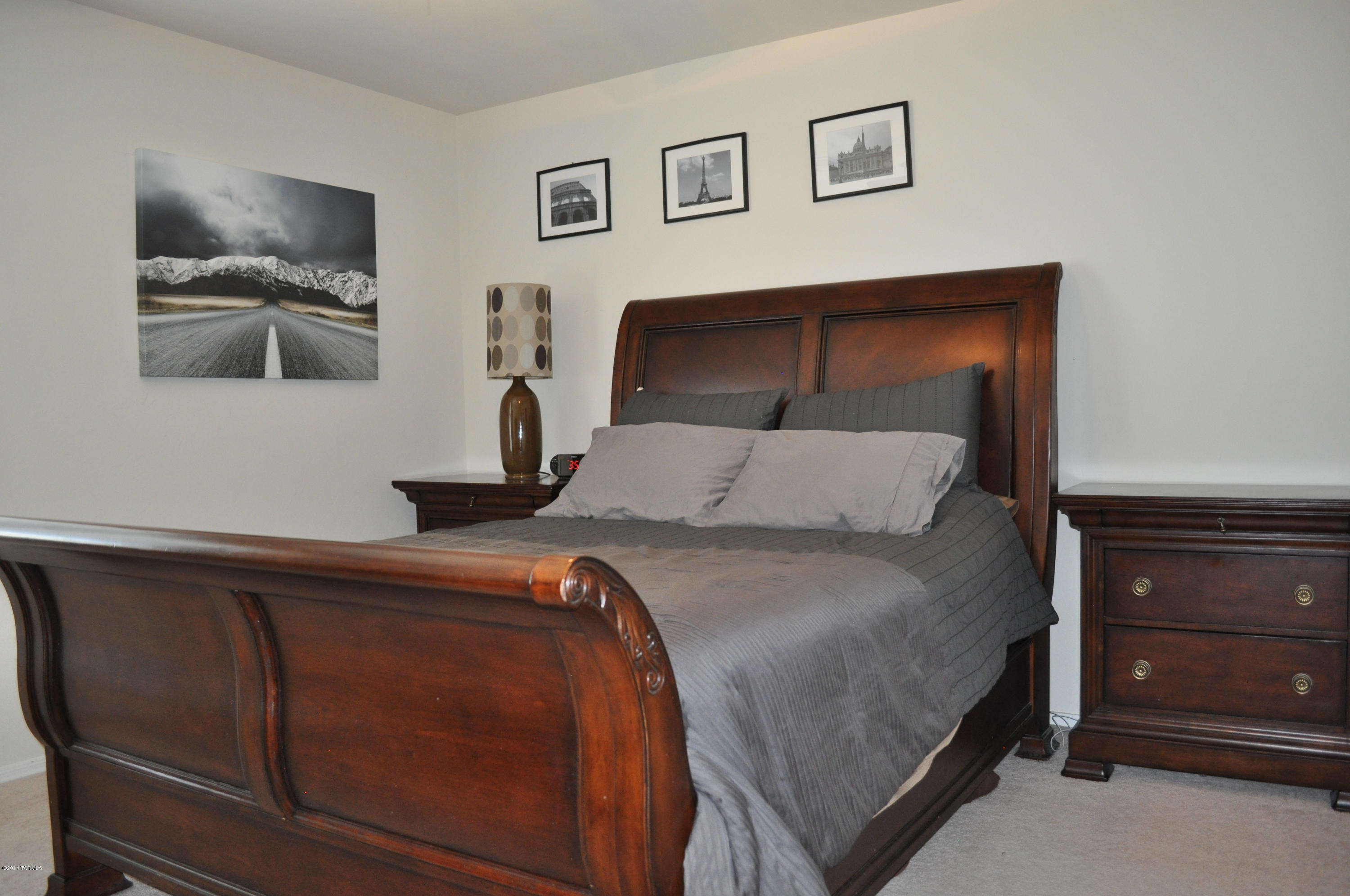 6062 S Hawks Hollow Court