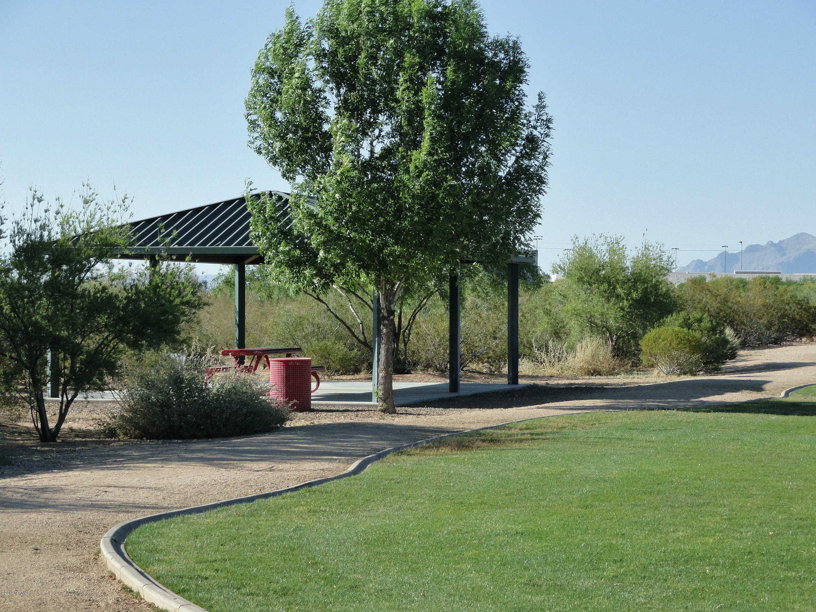 4114 E Coolbrooke Drive