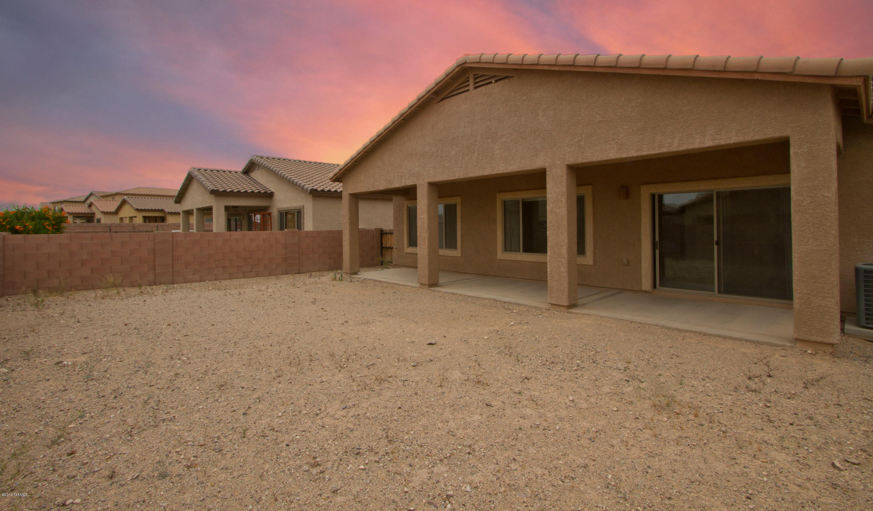 9112 S Whispering Pine Drive