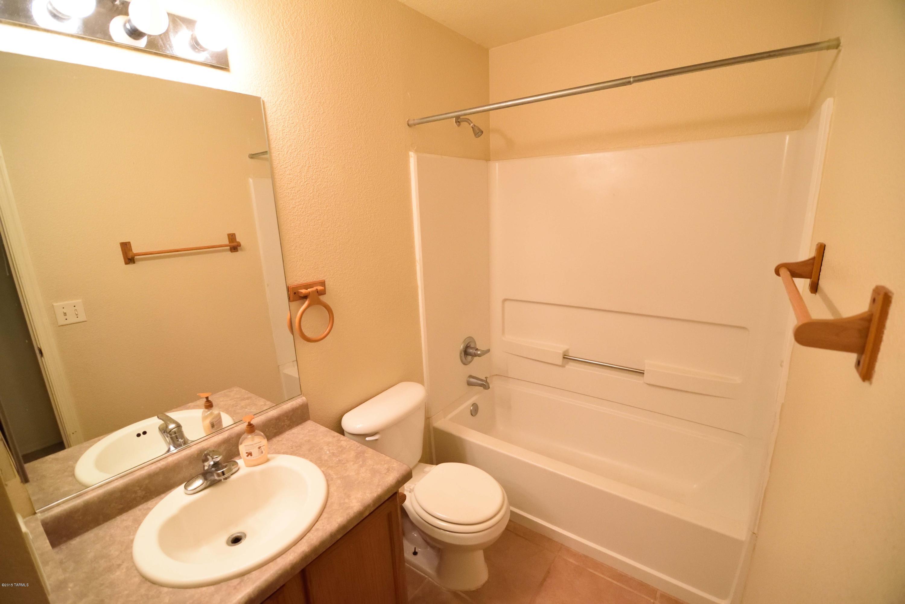 1589 W Carey Belle Court