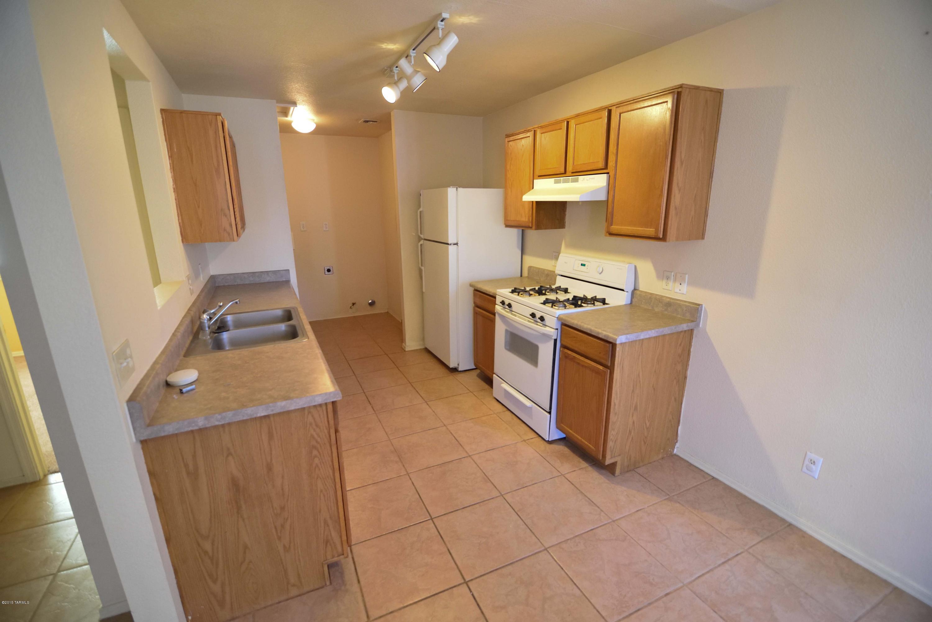 1589 W Carey Belle Court