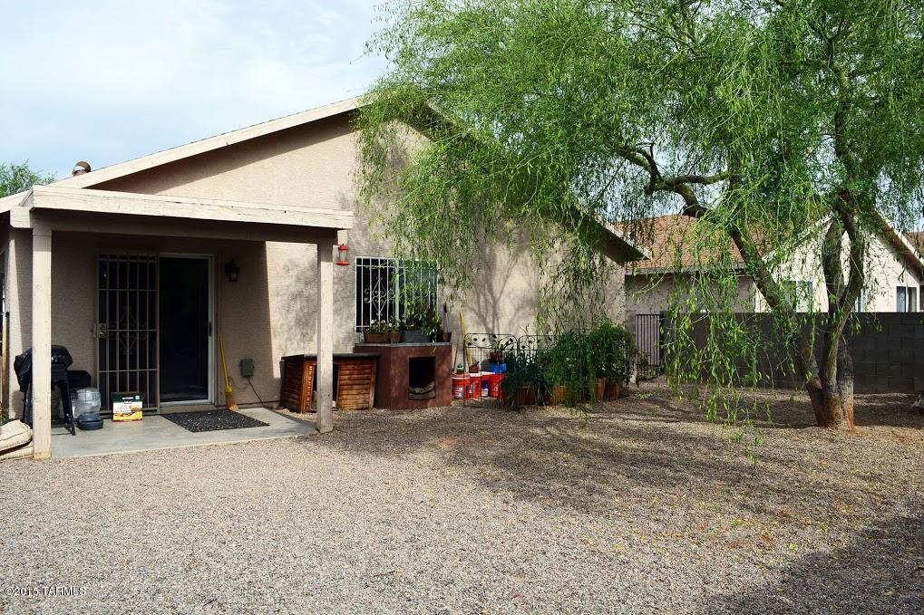 2035 S Saint David Drive