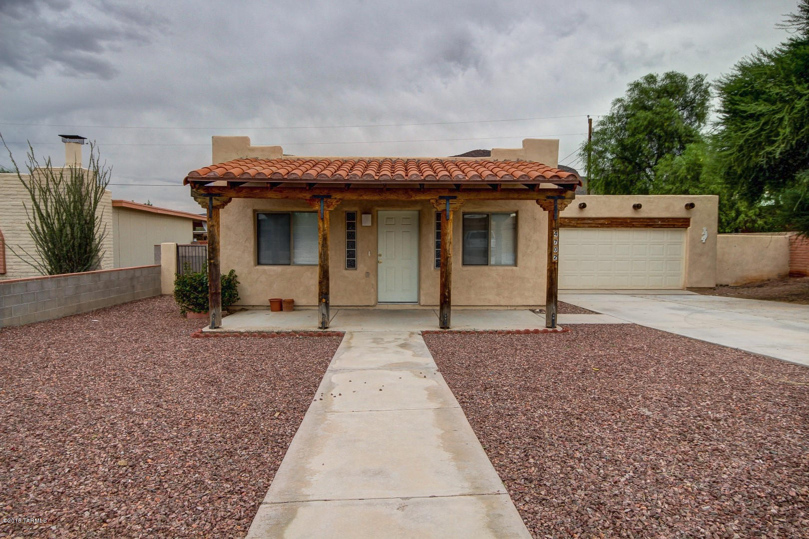 4702 W Calle Don Manuel