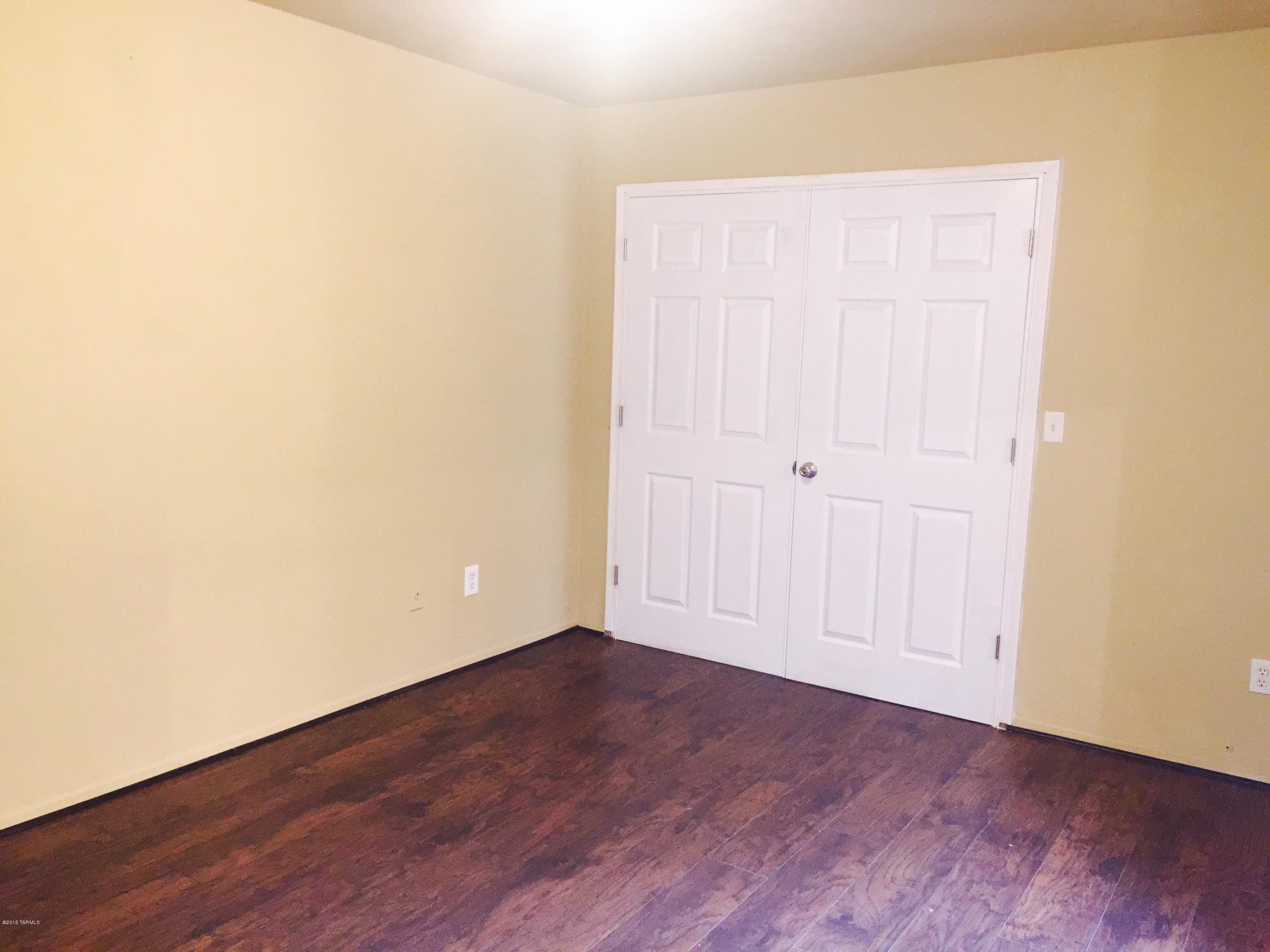 5074 S Mira Loma Drive